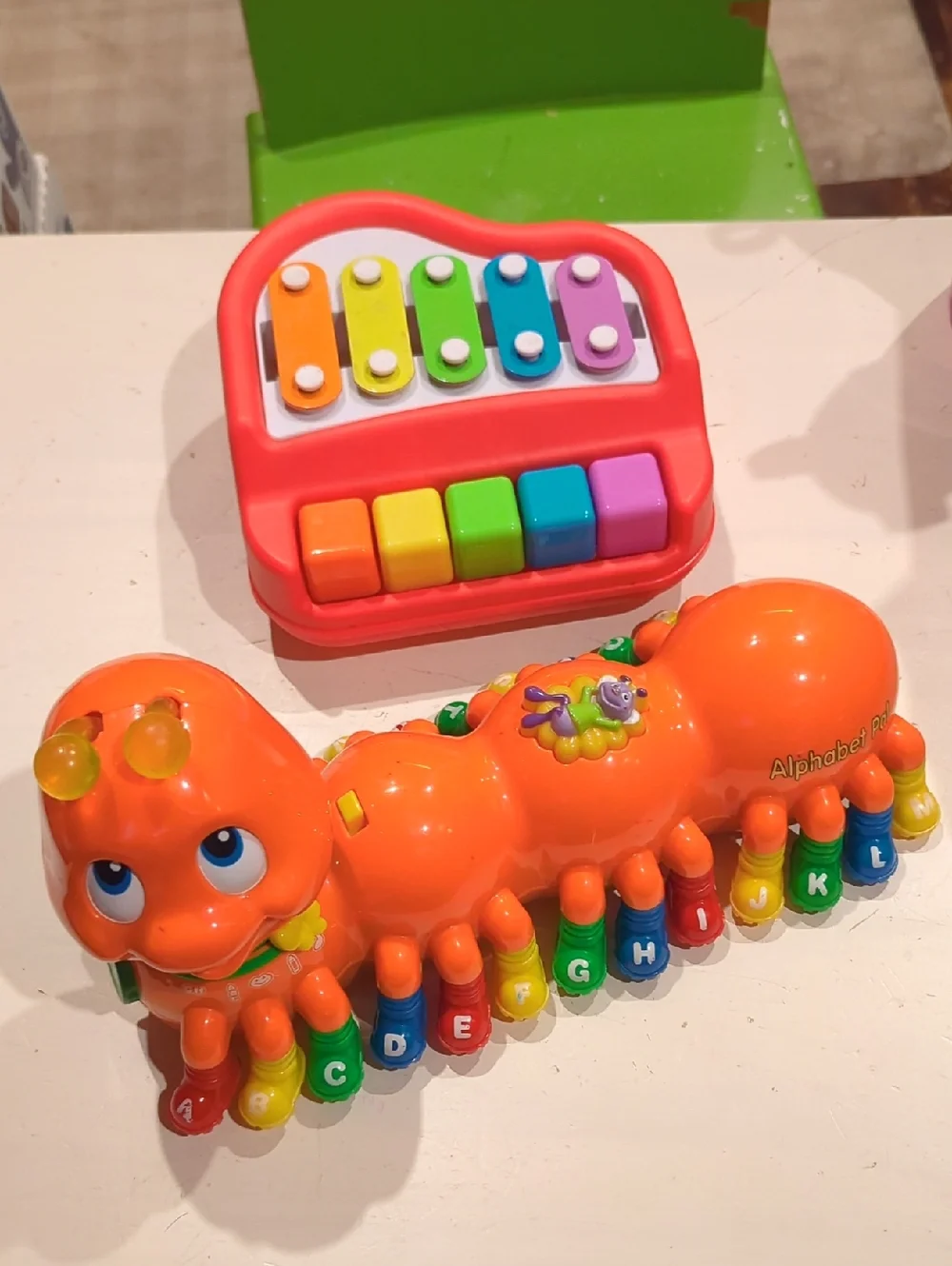 Leapfrog Alphabet Pal Caterpillar And Phone Bundle